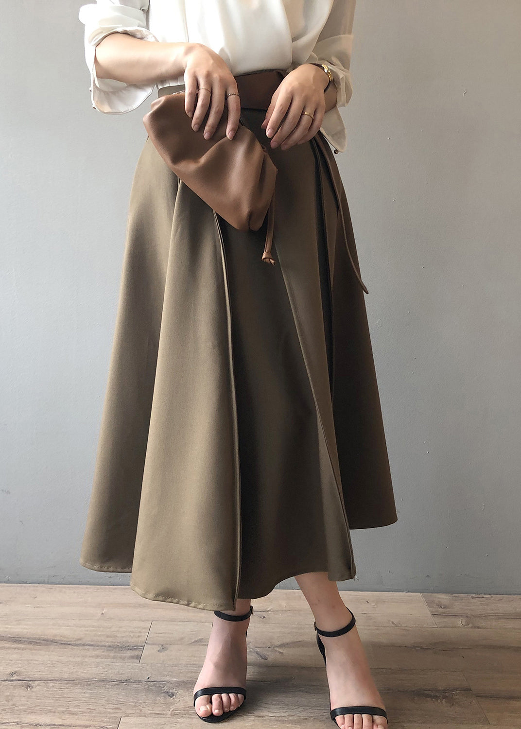 French Khaki High Waist Wrinkled Exra Large Hem Skirts Autumn WD024 HS-SKTS241103