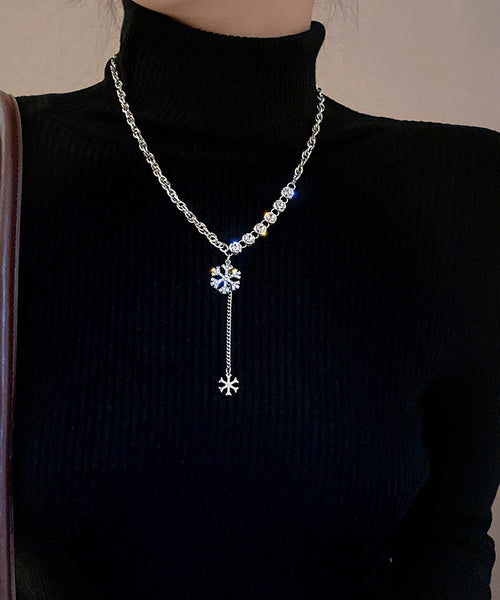 Pendant Alloy Necklace Beautiful Snowflake Silk Zircon FashionChic