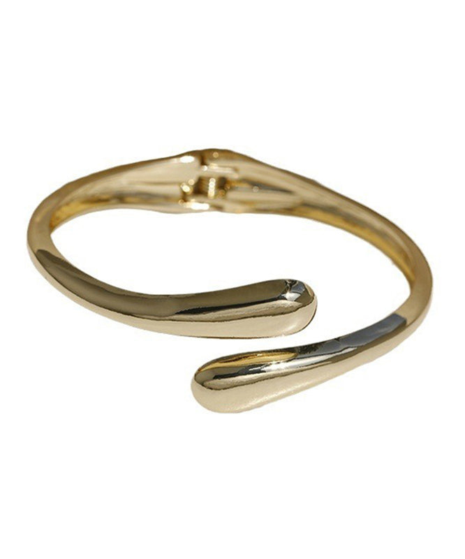 Boutique Silk Metal Asymmetrical Smooth Surface Cuff QU007 JEW-BAN241007