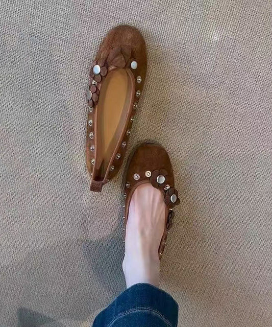 Splicing Suede Women Floral Brown Rivet Flat Shoes For FashionChic