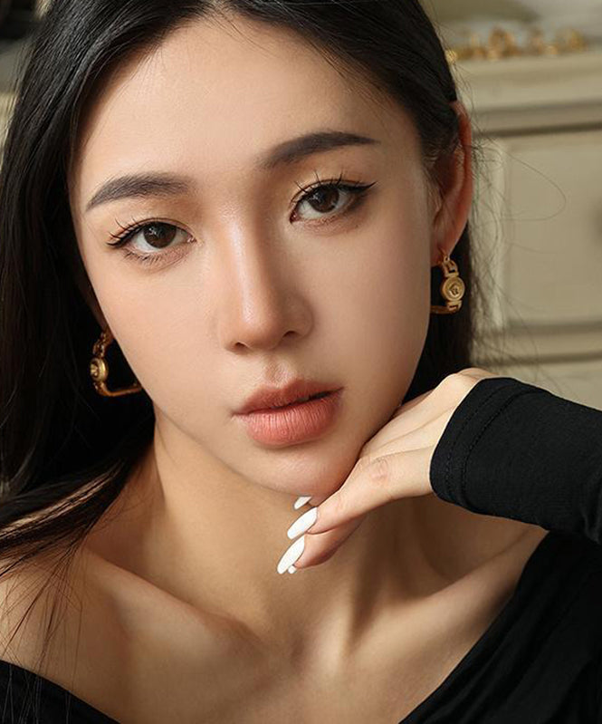 Casual Gold Metal Relief Portrait Hollow Out Hoop Earrings QZ008 JEW-EAR241023