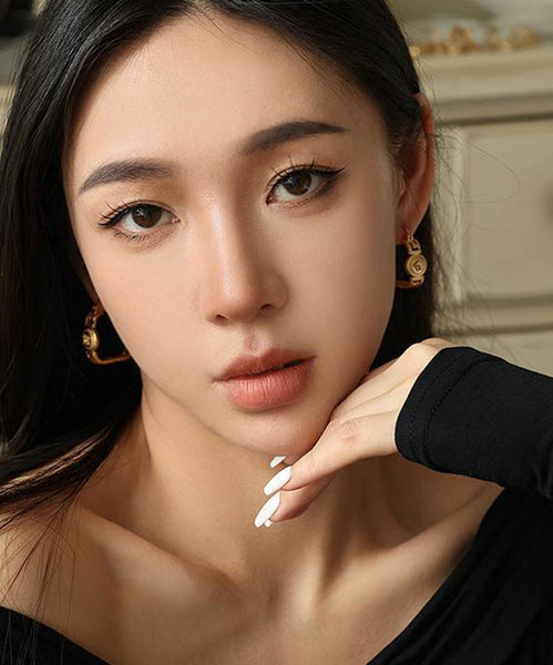 Casual Gold Metal Relief Portrait Hollow Out Hoop Earrings QZ008 JEW-EAR241023