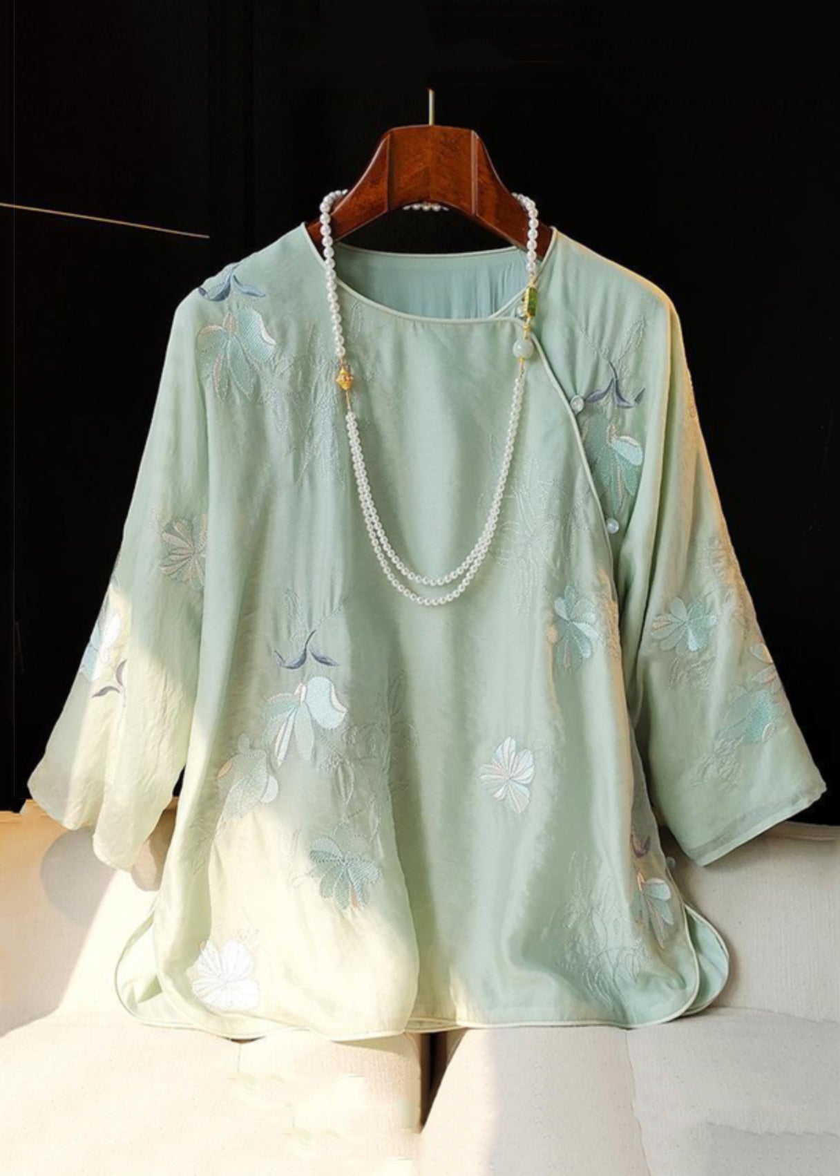 Chic Green Embroidered Side Open Linen Shirt Bracelet Sleeve JH015 MMDM-HTP240717