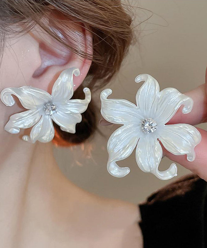 Classy White Acrylic Zircon Floral Stud Earrings ZZ055 JEW-EAR240613