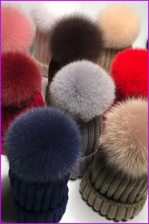 Colorful Knitting Hat With Fox Fur Pom F3949