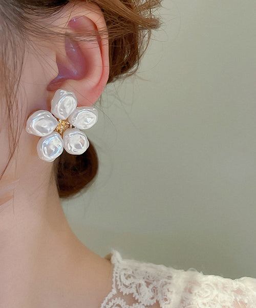 Elegant Earrings Floral White Wrinkled Stud Pearl Alloy FashionChic