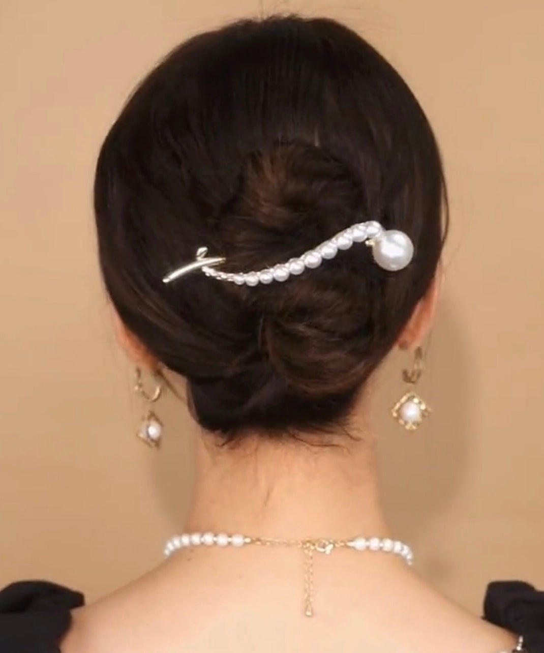 Elegant White Alloy Pearl Zircon Fish Tail Clip Hairpin WO038 JEW-HAI241109