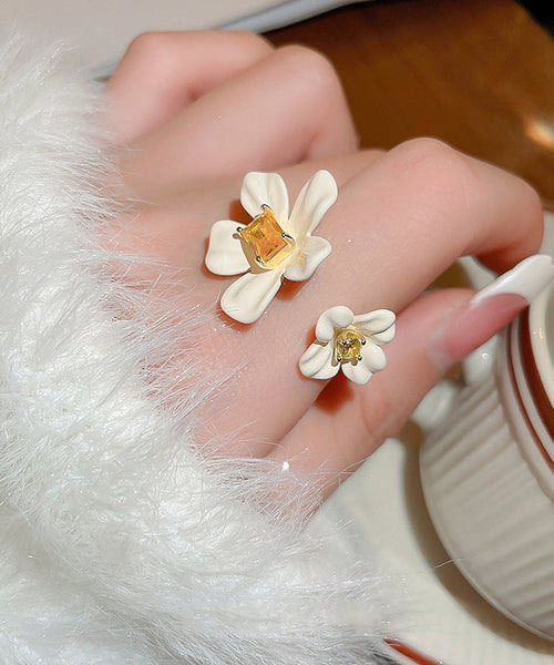 Open Floral Rings Elegant White Zircon Copper Acrylic Overgild FashionChic