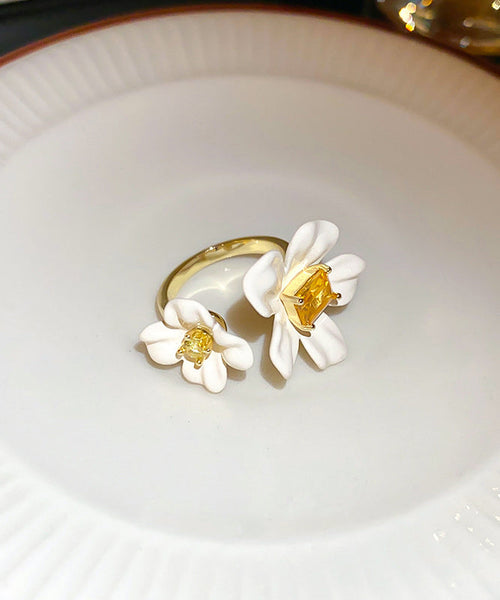 Open Floral Rings Elegant White Zircon Copper Acrylic Overgild FashionChic