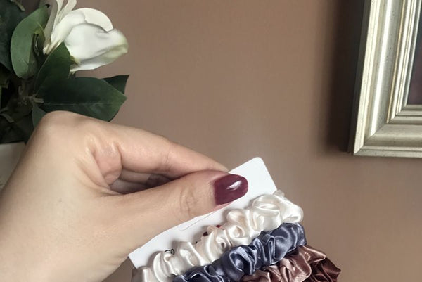 Set of Scrunchies Silky 6: FashionChic