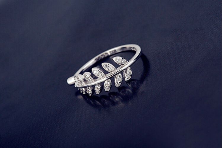 Sterling Silver Open Ring Rhinestone Leaf FashionChic