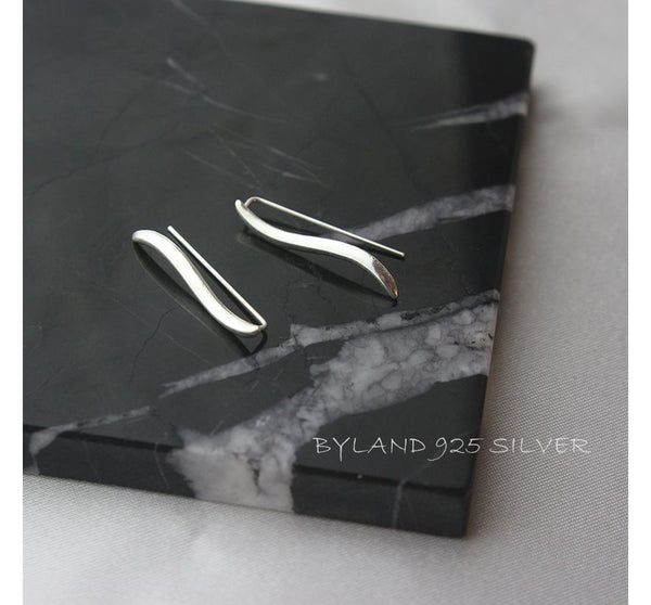 Pull Sterling Silver Wave Through Earring FashionChic