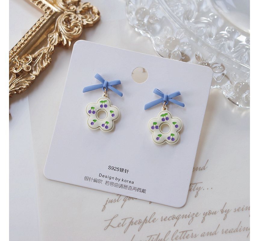Earring Clip-On Flower Drop / FashionChic