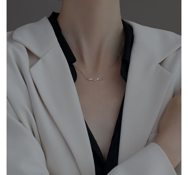 Choker Silver Wavy Pendant Sterling FashionChic