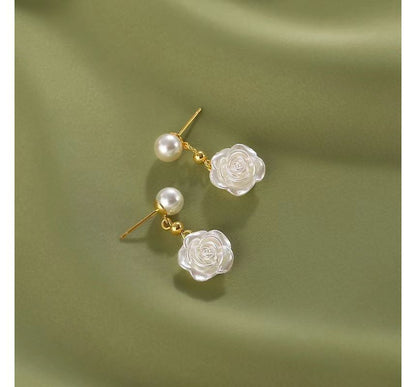 Silver Dangle Earring Sterling Floral FashionChic