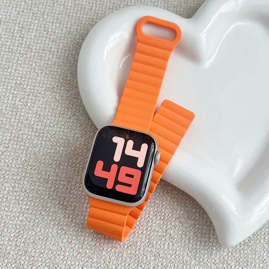 Watch Apple Magnetic Silicone Band FashionChic