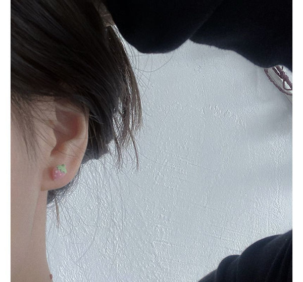 Stud Strawberry Ear FashionChic
