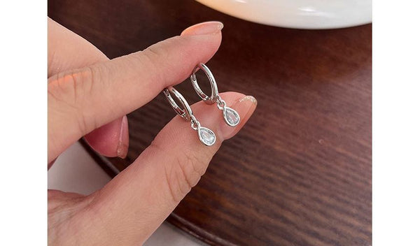 Sterling Earring Dangle Droplet Rhinestone Silver FashionChic