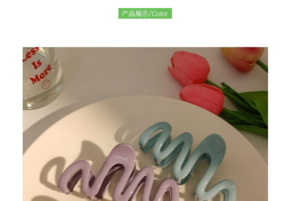 Claw Wavy Hair FashionChic