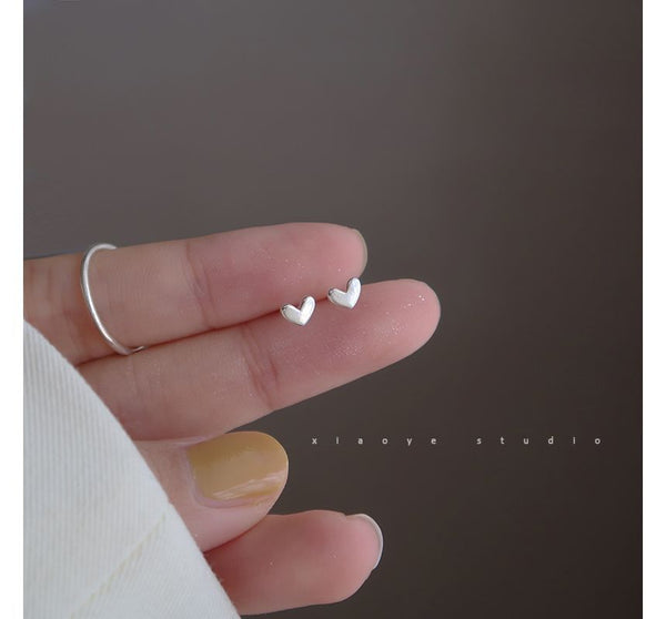 Heart Silver Stud Earring FashionChic