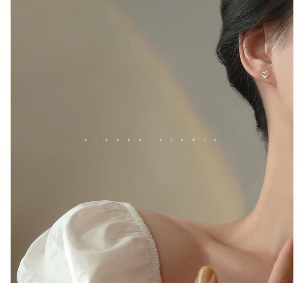 Earring Stud Silver Heart FashionChic