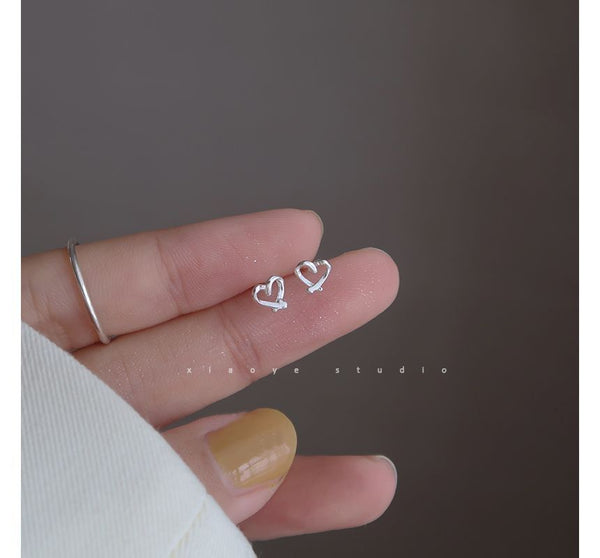 Earring Stud Silver Heart FashionChic