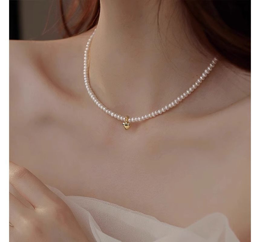 Heart Faux Pearl Choker Pendant FashionChic