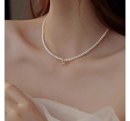 Heart Faux Pearl Choker Pendant FashionChic