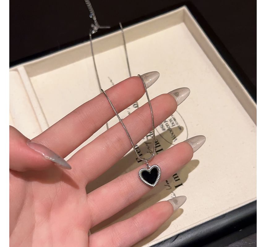 Alloy Choker Set Pendant Star Heart Necklace / FashionChic
