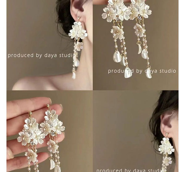 Floral Pearl Faux Chandelier Earring Alloy FashionChic