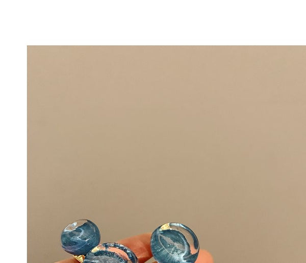 Designs) 2: Acrylic Clip Set (Various of Bead Hair FashionChic