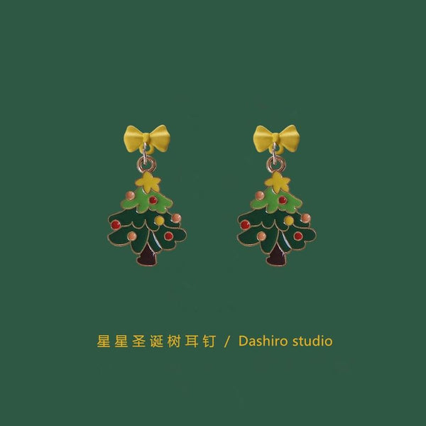 Christmas Tree Drop Clip Earring / On FashionChic