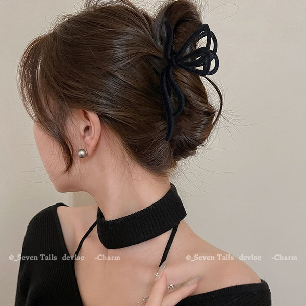 Velvet Hair Claw FashionChic