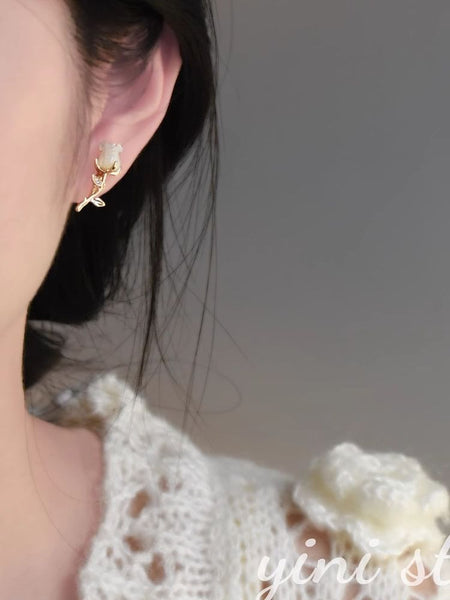 Earring Alloy Rose Asymmetrical Heart Rhinestone Stud FashionChic