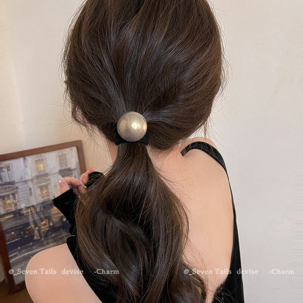 Faux Set Tie Pearl Hair / FashionChic