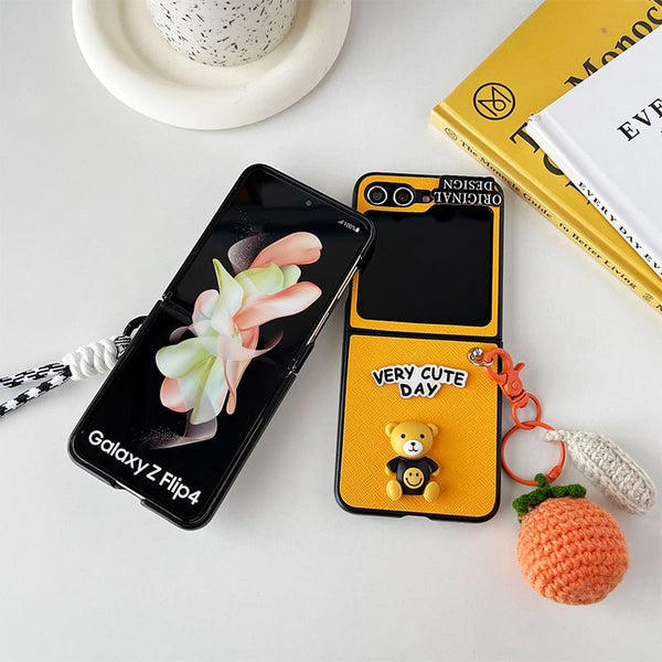 Lettering Phone Case Bear FashionChic