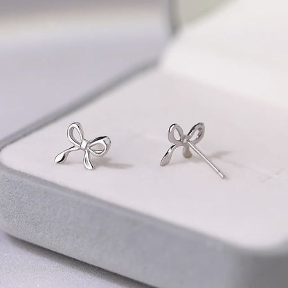 Stud Ribbon Ear FashionChic