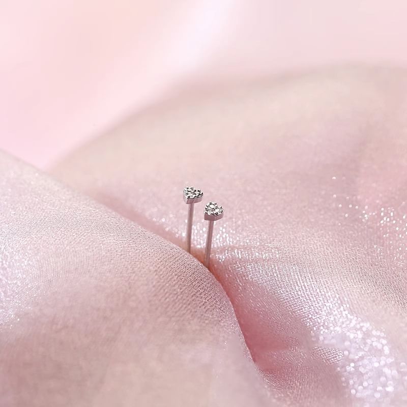Stud Heart Ear FashionChic