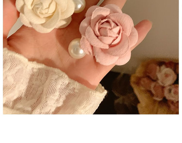 Faux Clip Fabric Floral Hair Pearl FashionChic