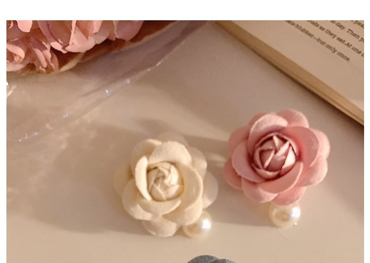 Faux Clip Fabric Floral Hair Pearl FashionChic