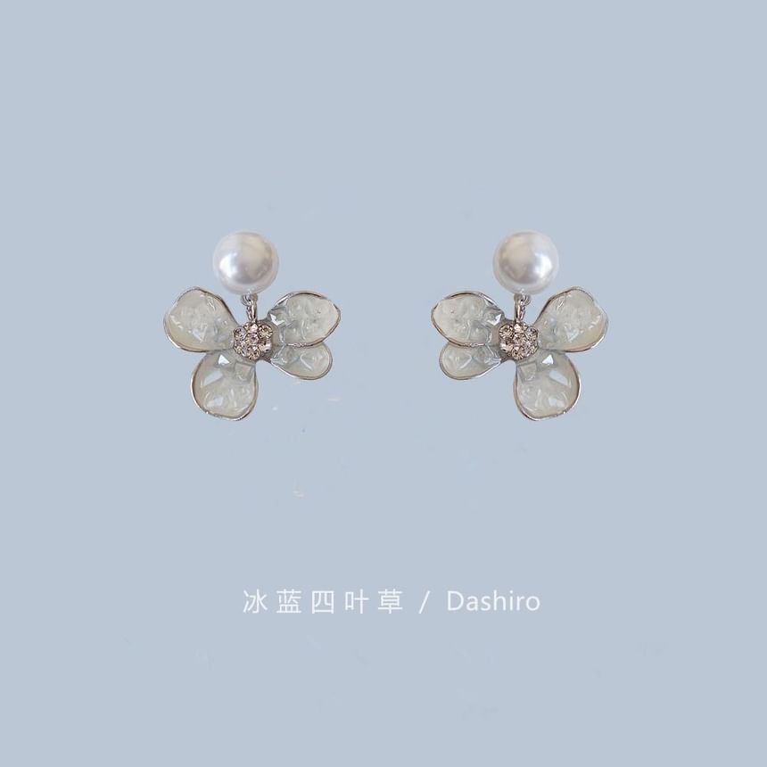 Pearl Floral Crystal / Faux Drop Alloy Earring Butterfly FashionChic