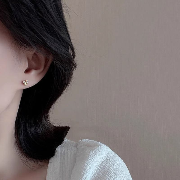Ear Rhinestone Heart Stud FashionChic