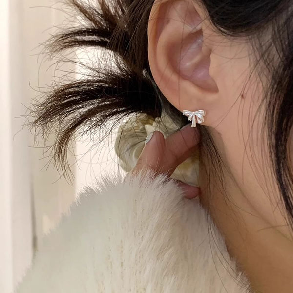 Ear Ribbon Stud FashionChic