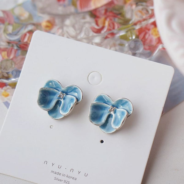 Clip Stud Enamel Earring On Orchid / FashionChic