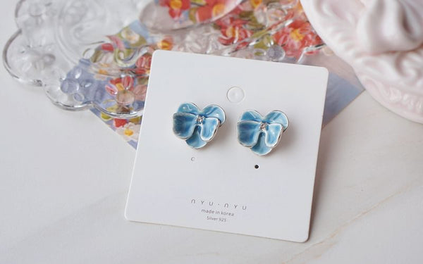 Clip Stud Enamel Earring On Orchid / FashionChic