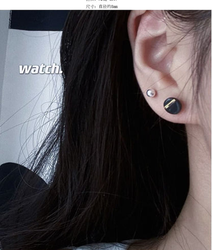Earring Disc Stud FashionChic