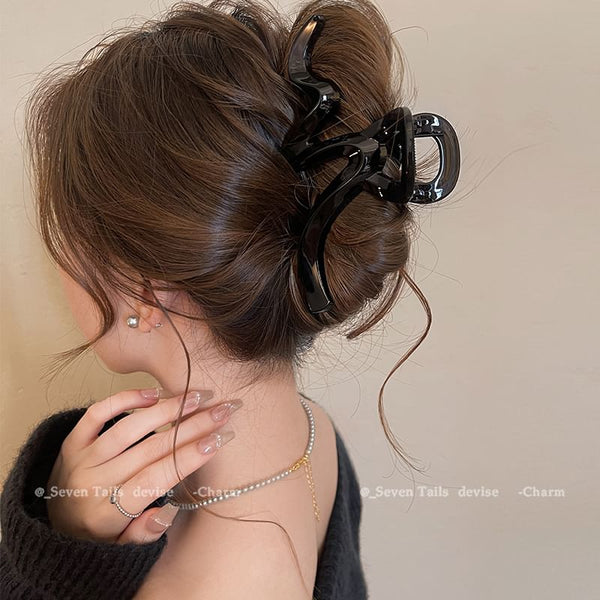 Geometry Claw Hair FashionChic