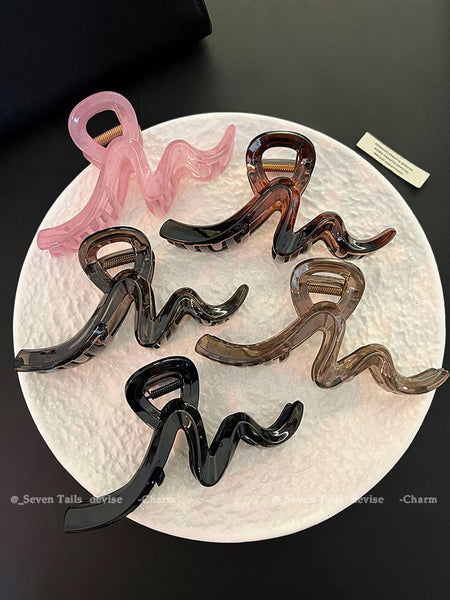 Geometry Claw Hair FashionChic