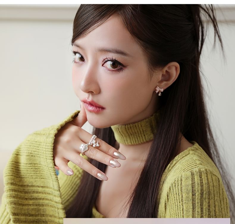 Smiley Open Ring Face Flower FashionChic