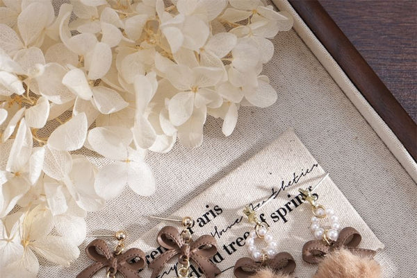 Pearl Earring / Pom Faux Bow Drop Clip-On FashionChic